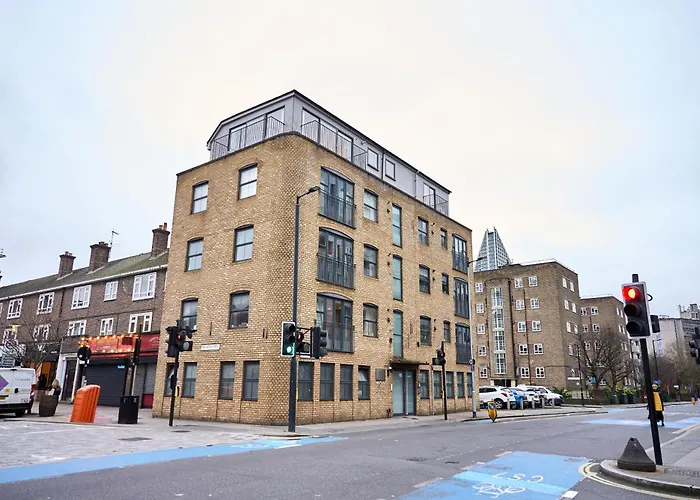 Southwark Apartment